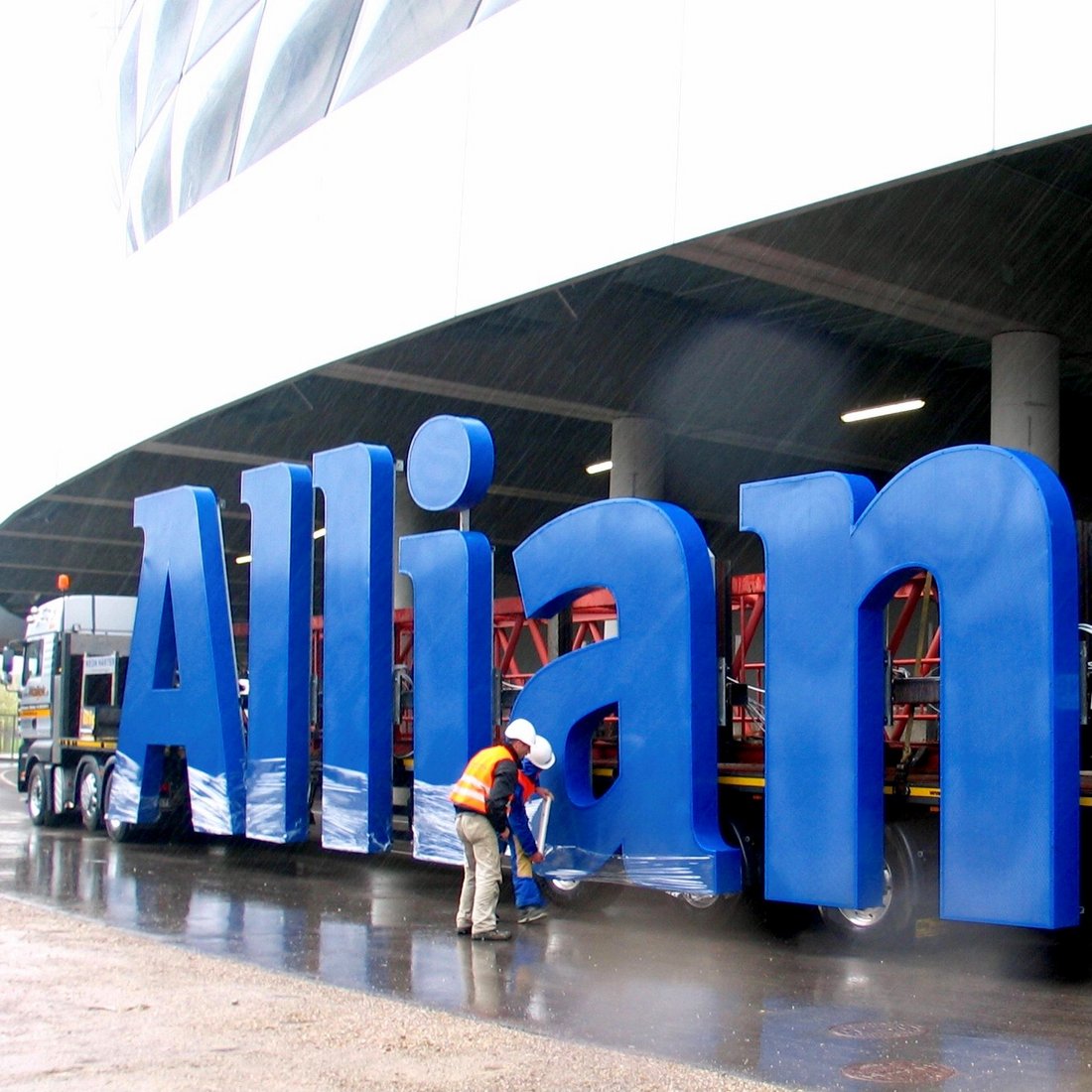 Allianz