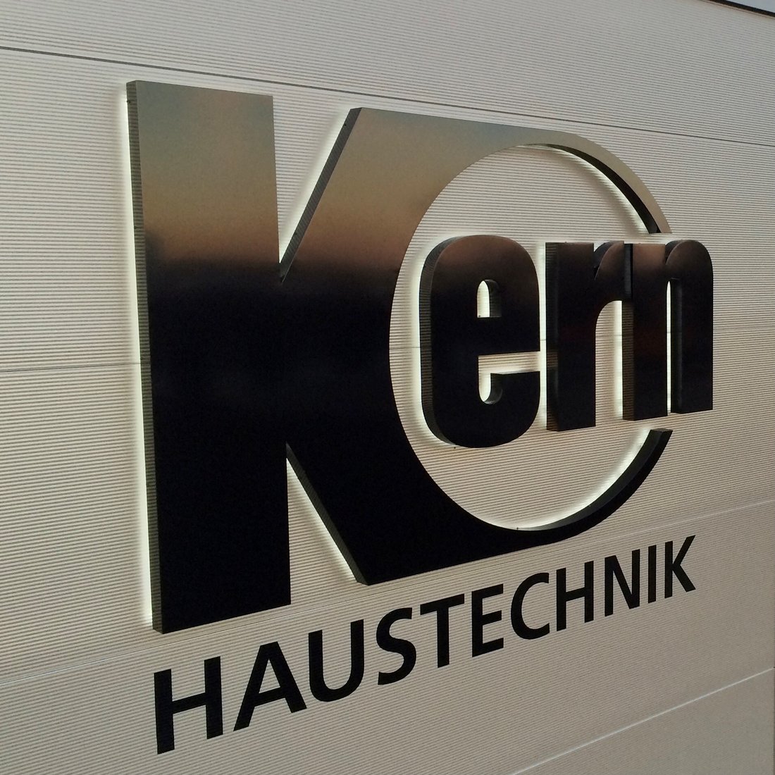 Profilbuchstaben Kern Haustechnik